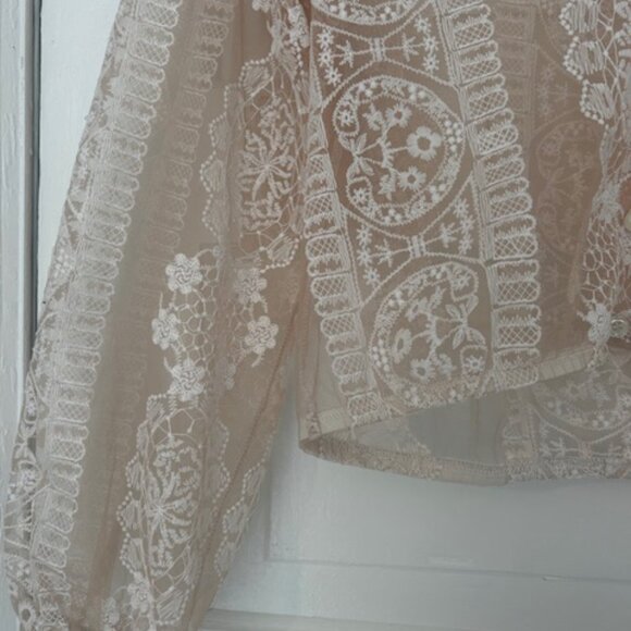 California Moonrise top - Picture 2 of 3